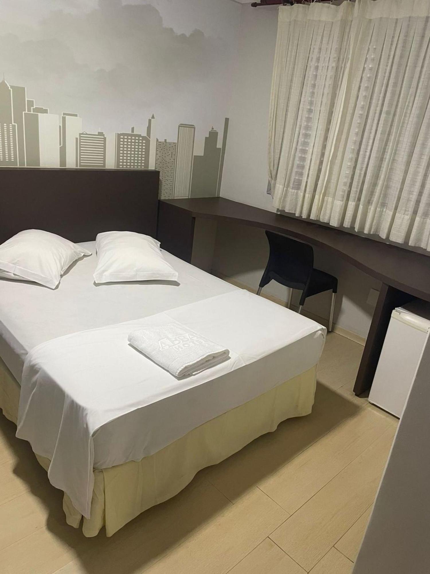 Uberlândia Abbas Hotel מראה חיצוני תמונה