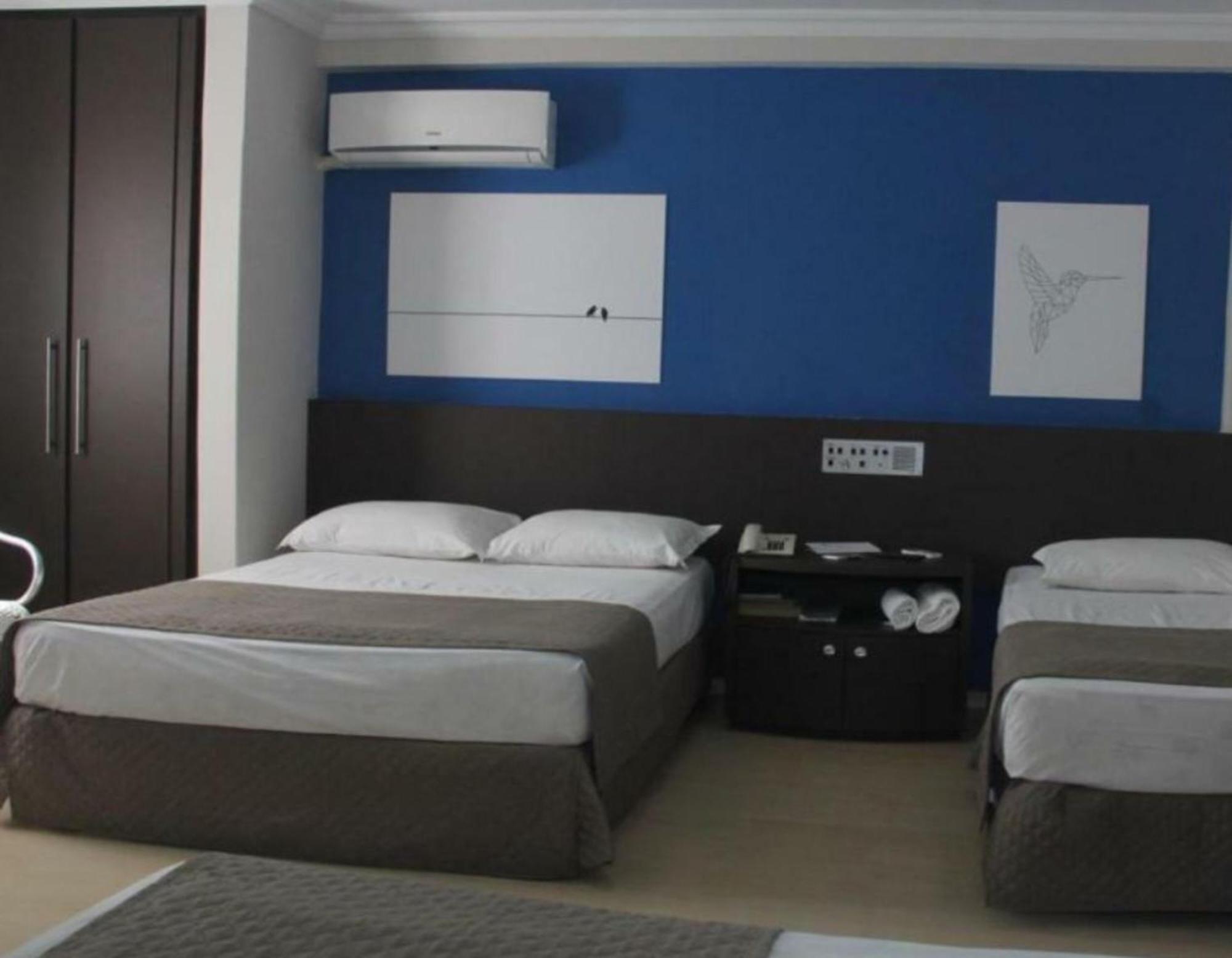 Uberlândia Abbas Hotel מראה חיצוני תמונה